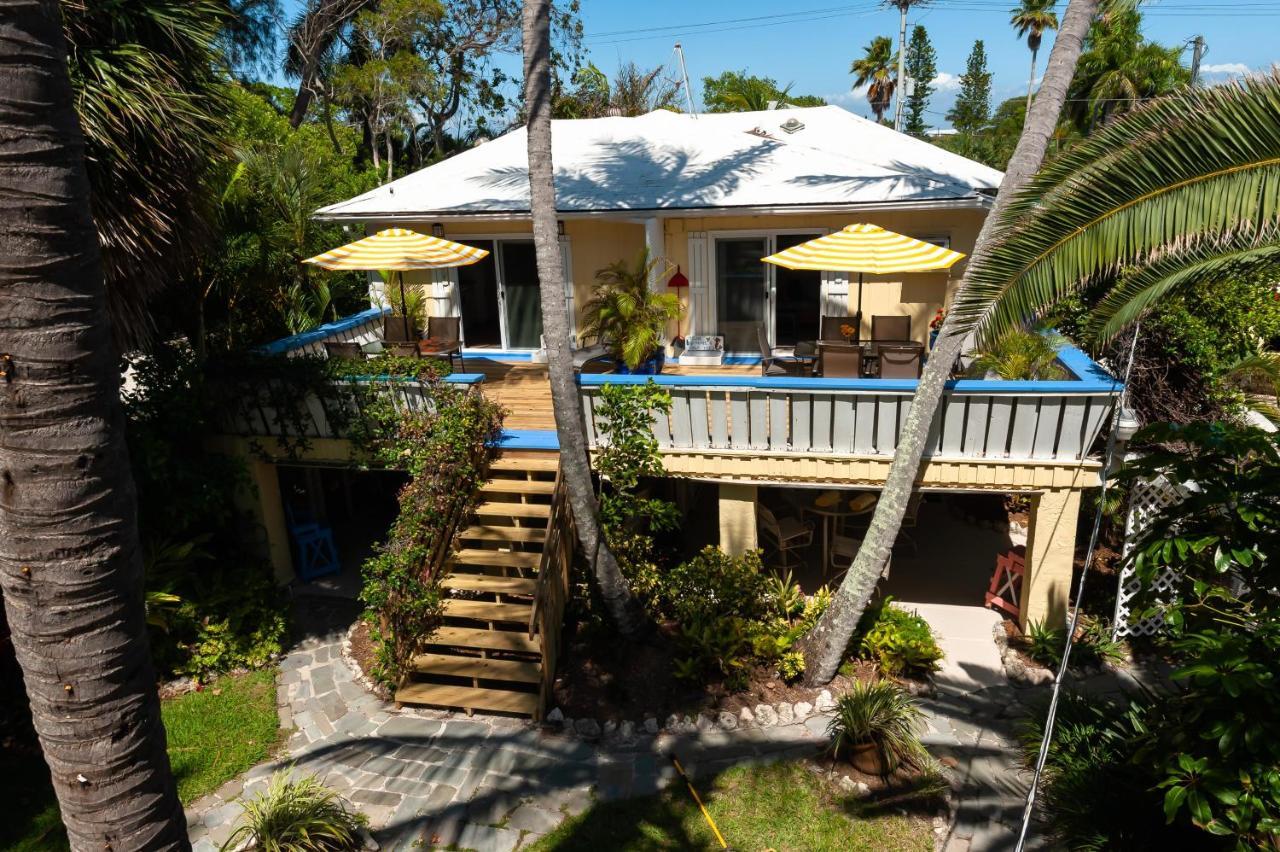 Cedar Cove Resort & Cottages Holmes Beach Exterior photo