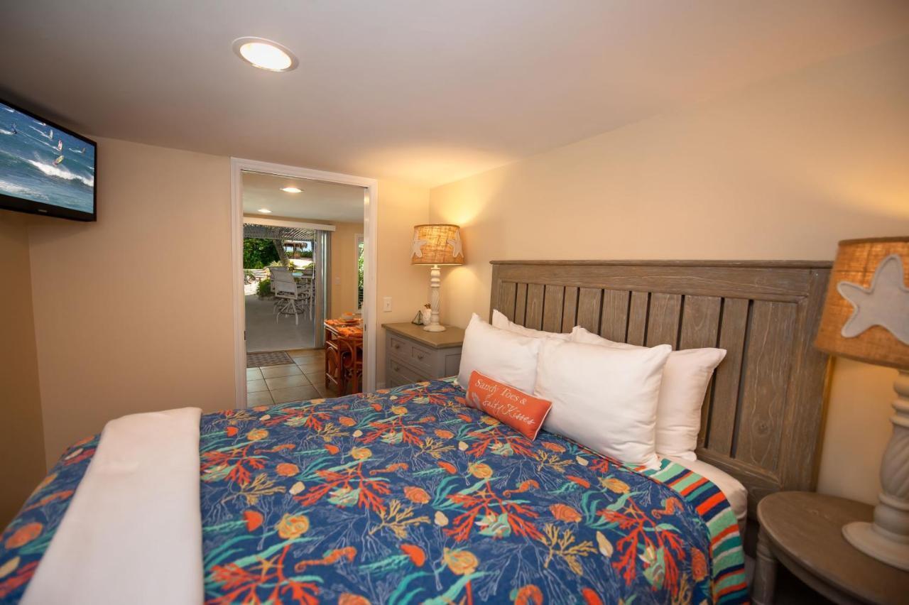 Cedar Cove Resort & Cottages Holmes Beach Exterior photo