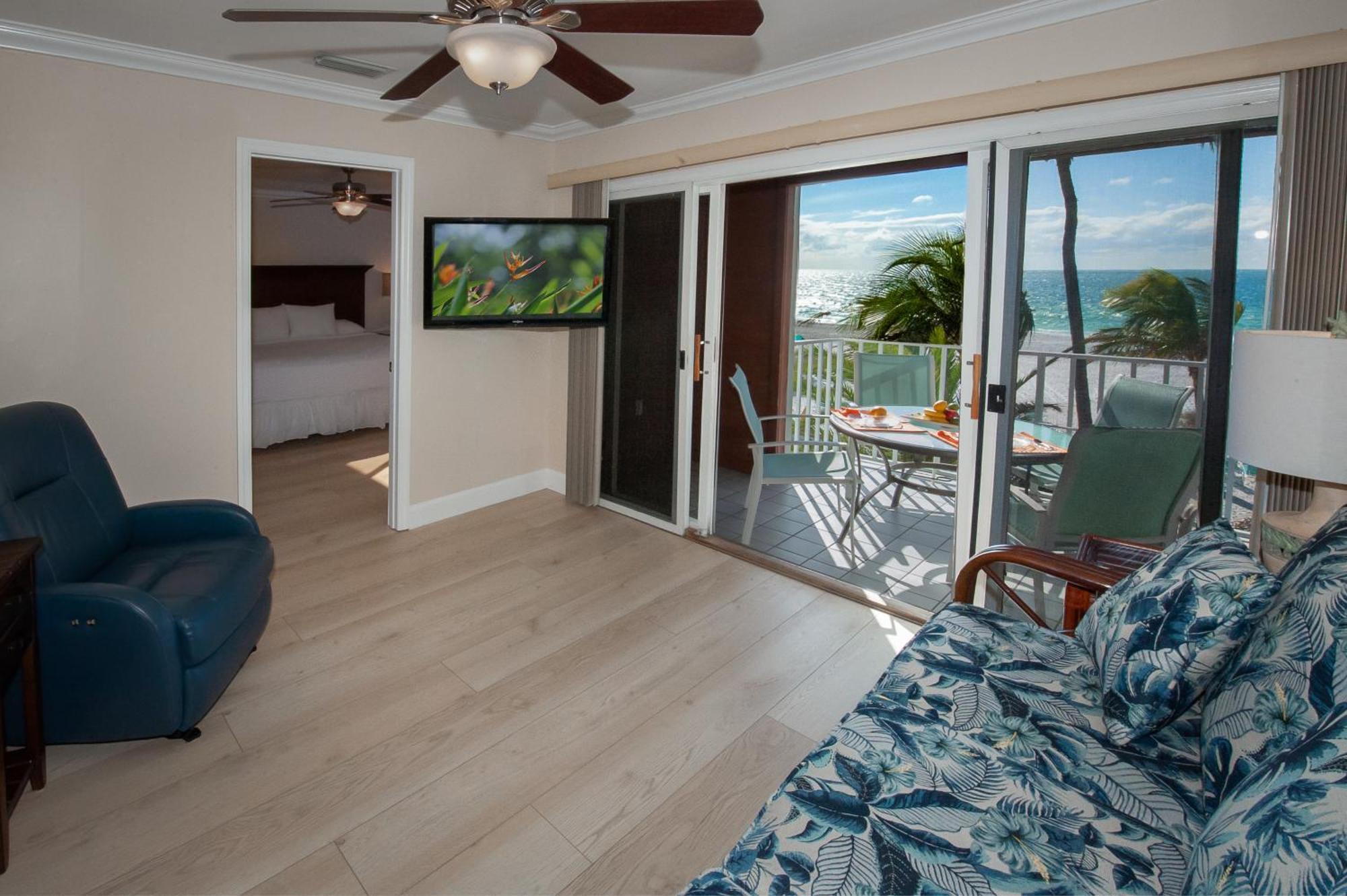 Cedar Cove Resort & Cottages Holmes Beach Exterior photo