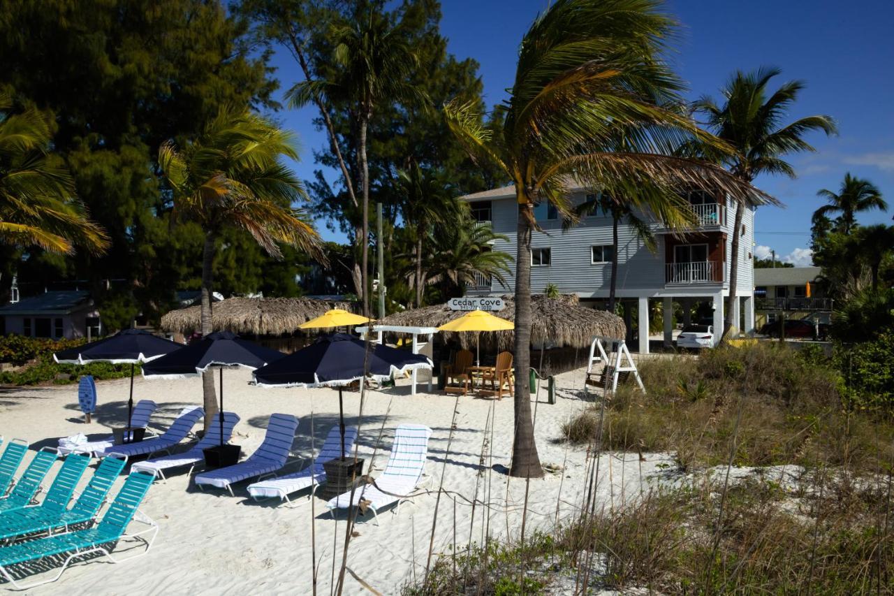 Cedar Cove Resort & Cottages Holmes Beach Exterior photo